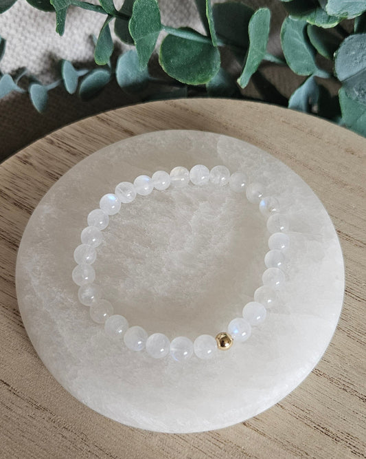 Moonstone Bracelet | Emotional Balance & Gentle Clarity