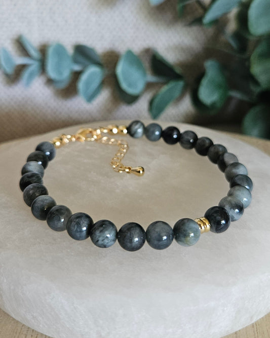 Hawk's Eye Bracelet | Clarity, Confidence & Perspective