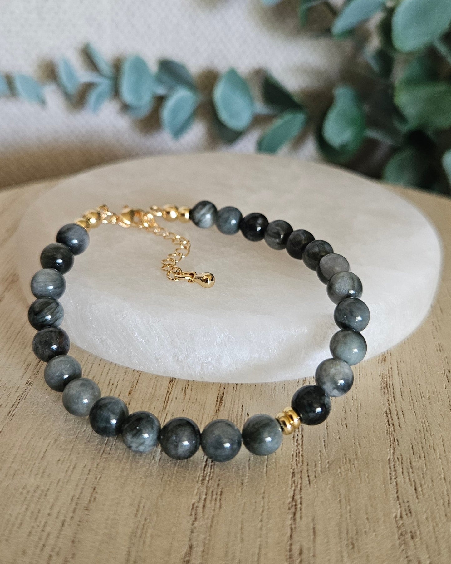 Hawk's Eye Bracelet | Clarity, Confidence & Perspective