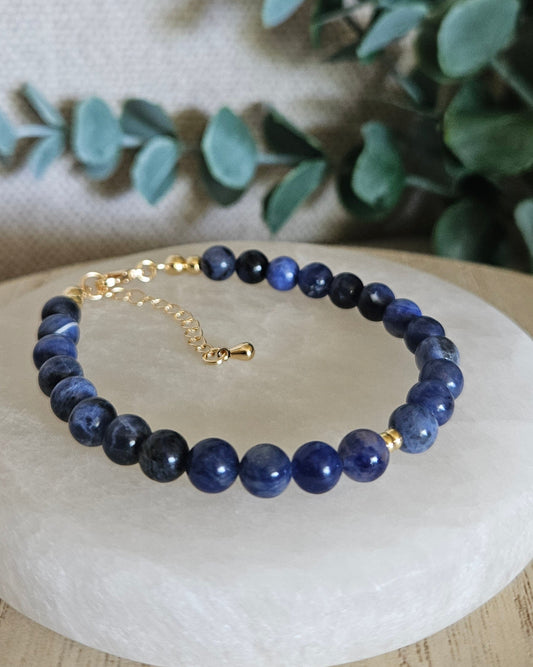 Sodalite Bracelet | Clarity, Truth & Inner Confidence