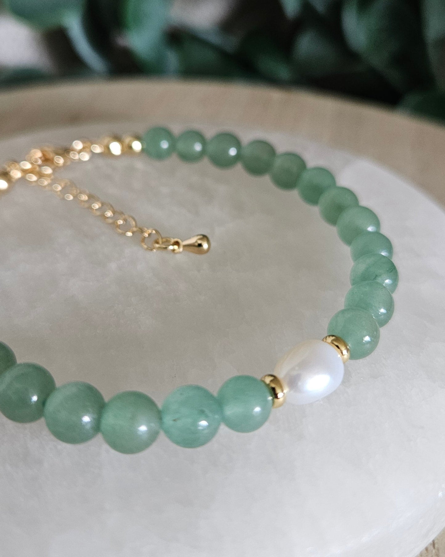 Green Aventurine & Freshwater Pearl Bracelet | Growth, Renewal & Heart-Led Confidence