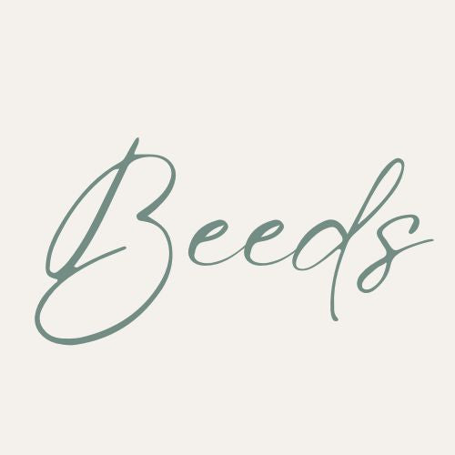 Brand name 'Beeds' in a stylized font on a light gray background