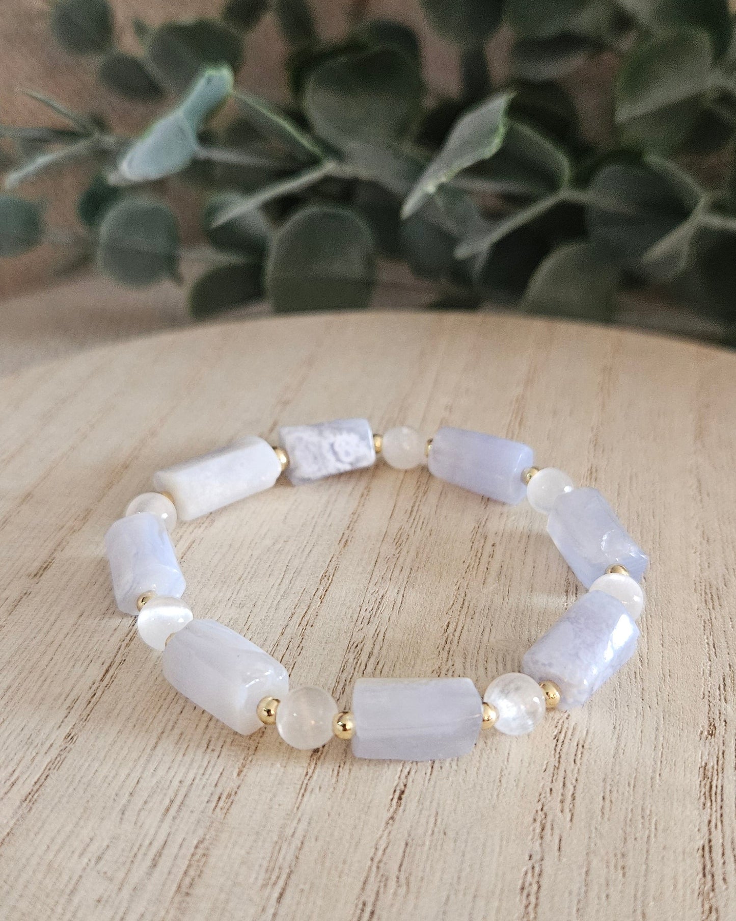 Blue Lace Agate & Selenite Bracelet | Quiet Clarity & Gentle Calm