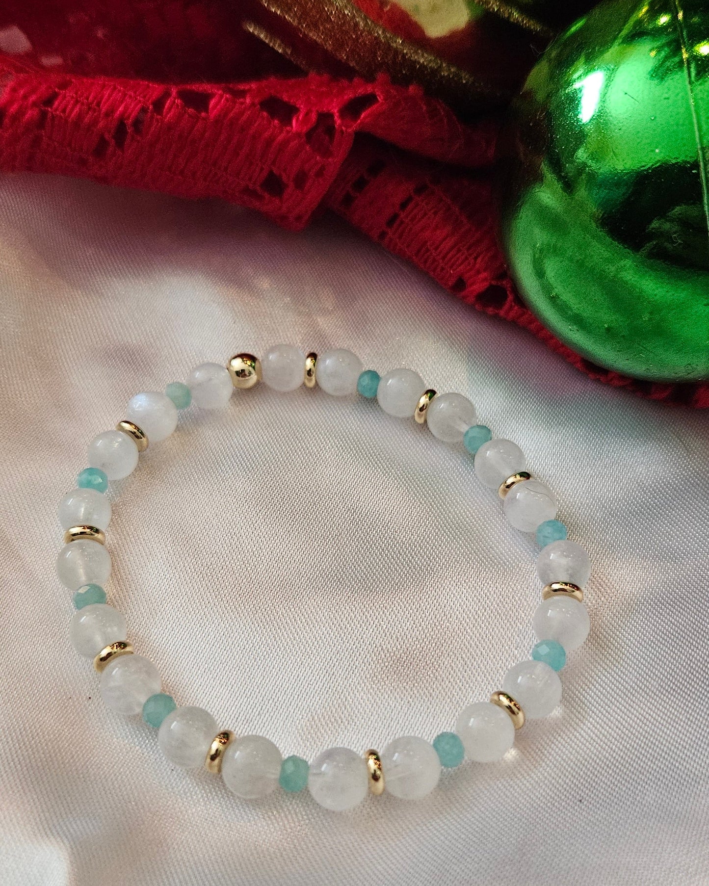 beaded bracelet with holiday decorations