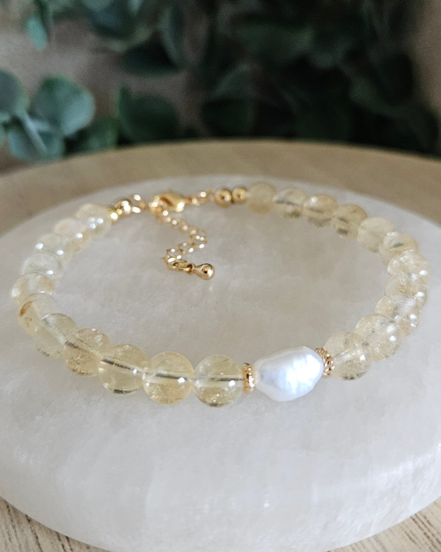 yellow bracelet with pearl focal